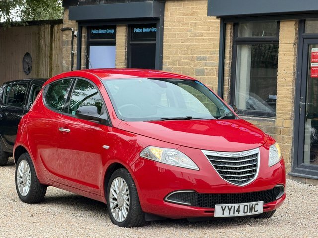 Chrysler Ypsilon  Black #22