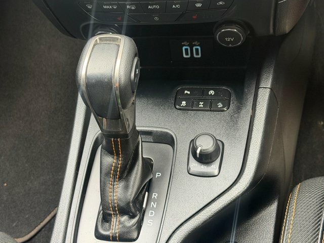 Ford Ranger 2.0L Wildtrak Ecoblue 0D Black #49