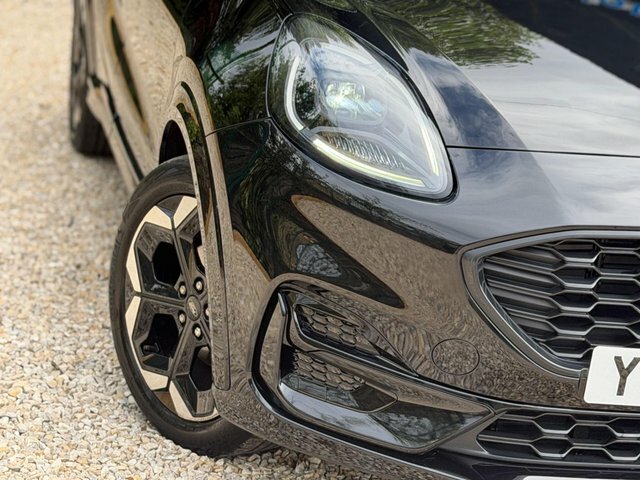 Ford Puma Suv Black #4