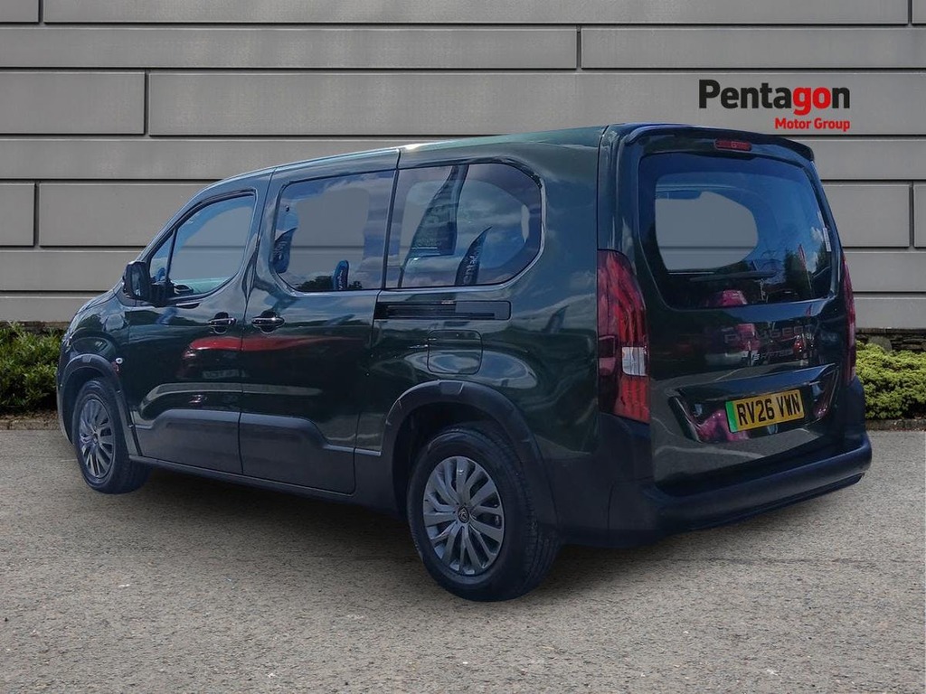 Peugeot e-Rifter 52Kwh Allure Long Mpv 11Kw Char Green #2