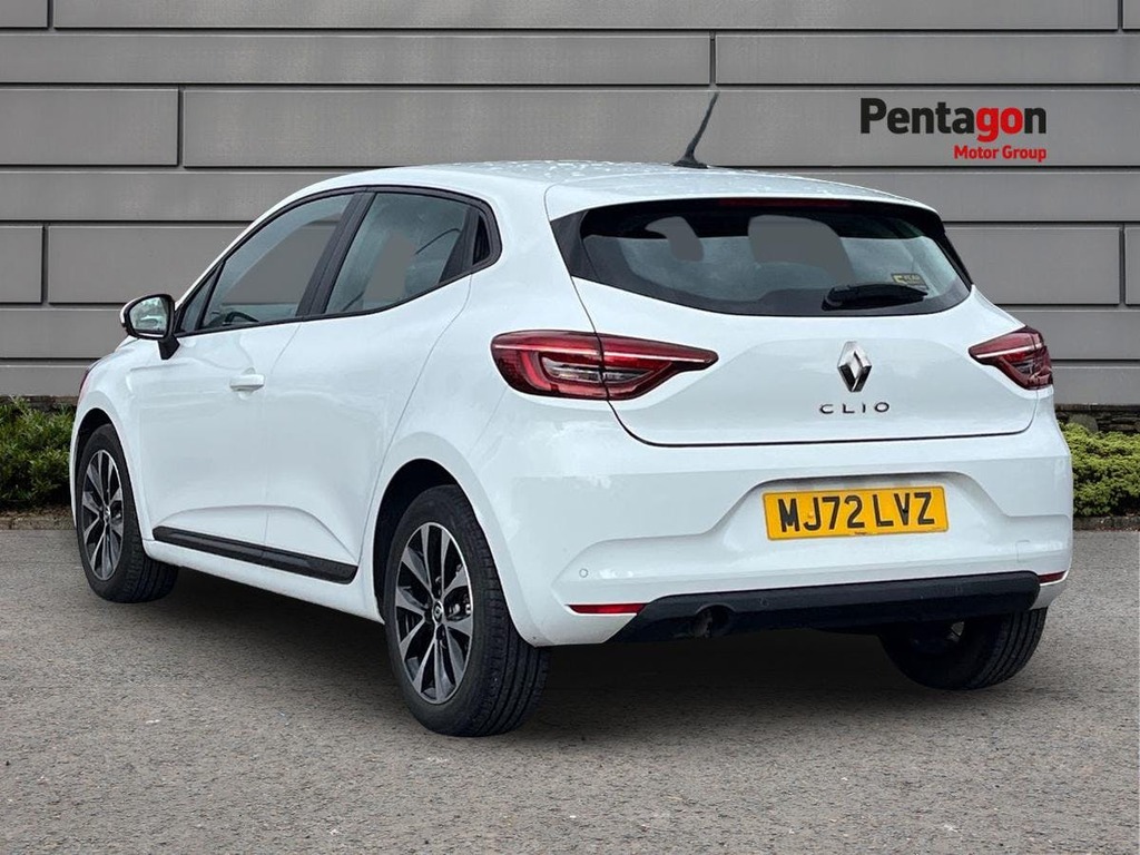 Renault Clio 1.0 Tce Iconic Edition Hatchback MJ72LVZ White #2