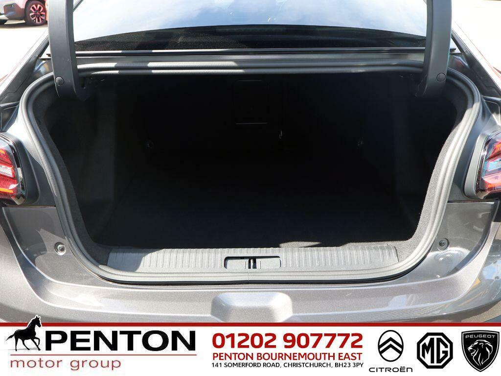 Citroen e-C4 50Kwh Shine Plus Fastback 7.4Kw Charger #4