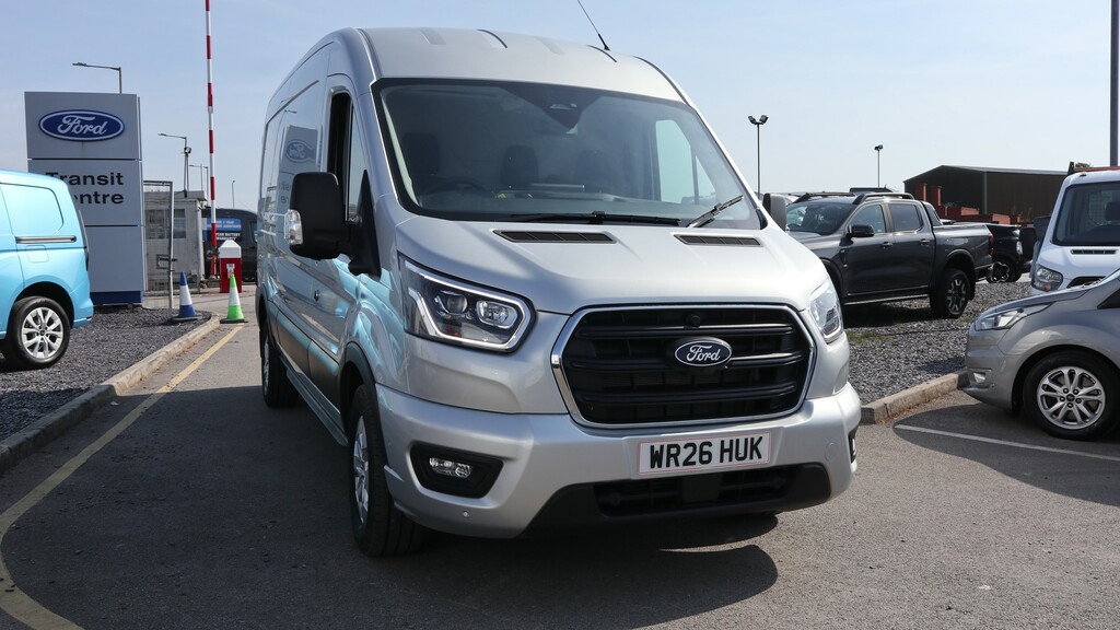 Ford Transit Custom 350 L3 Lwb H2 Medium Roof Limited Nav 165Ps Eu6 Au Silver