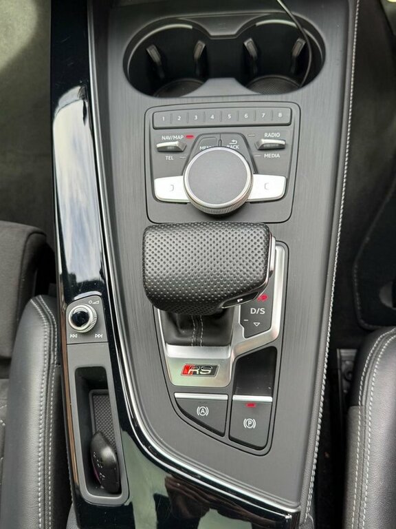 Audi RS4 Avant Estate Grey #19