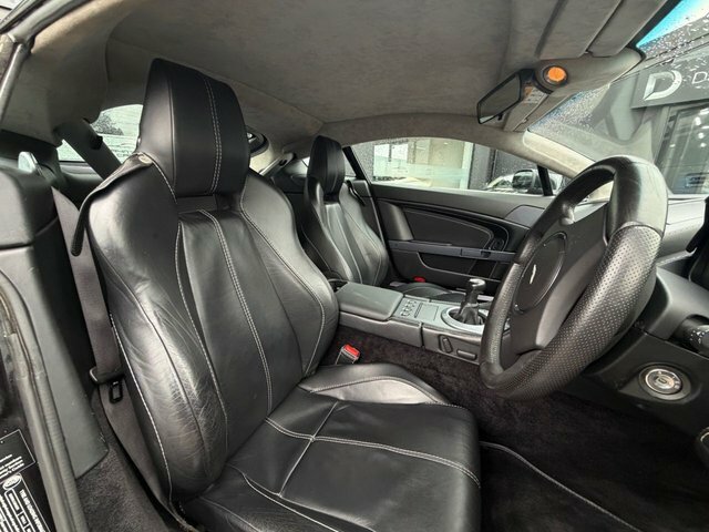 Aston Martin Vantage 2dr Black #17