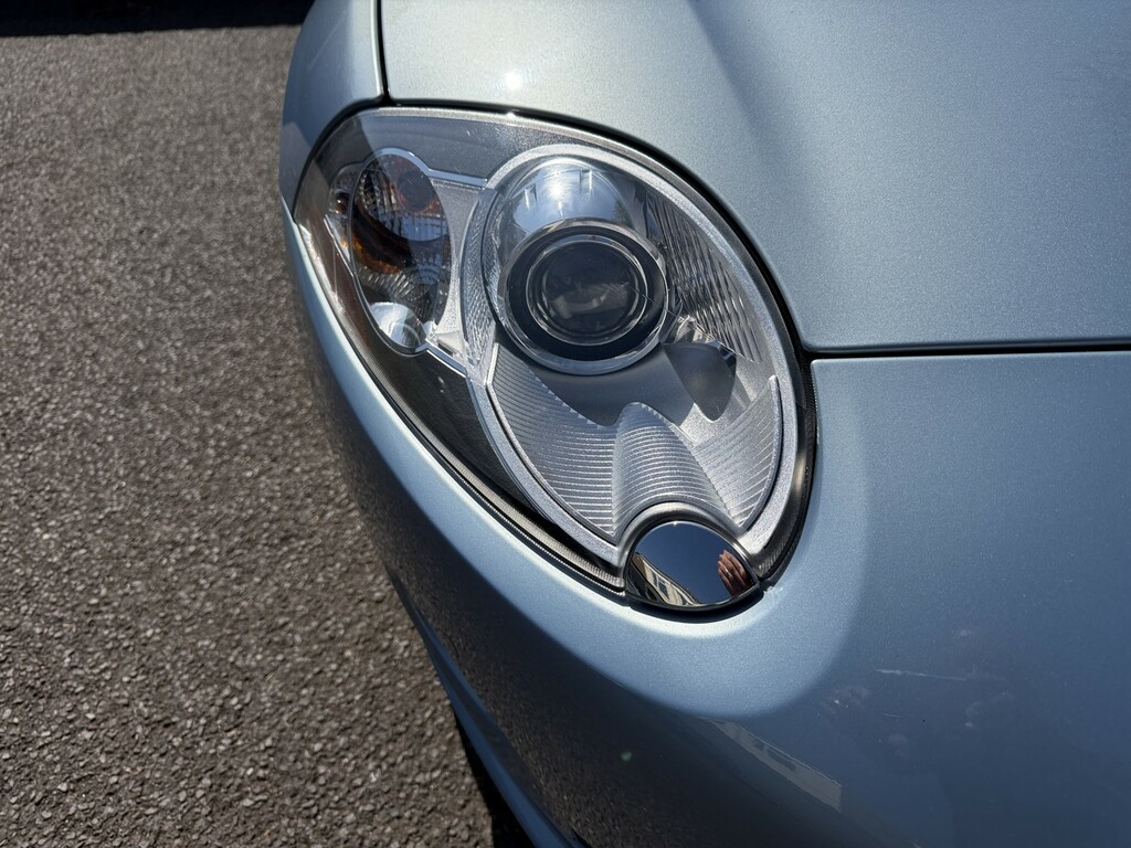 Jaguar XK 60 Silver #16