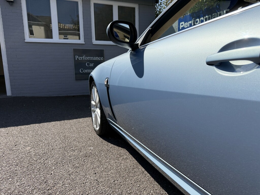 Jaguar XK 60 Silver #11