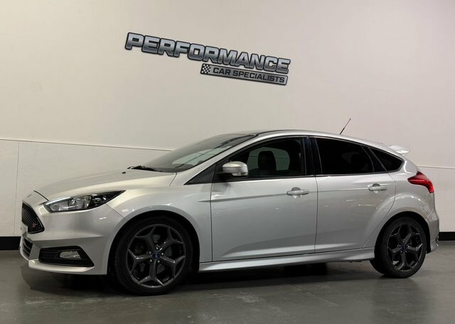 Ford Focus Ecoboost St-2 Hatchback EJ16VVY Silver