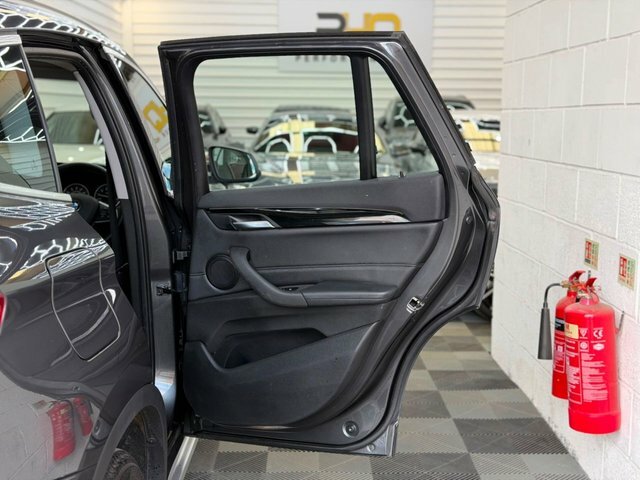 BMW X1 Xdrive20d Xline White #47