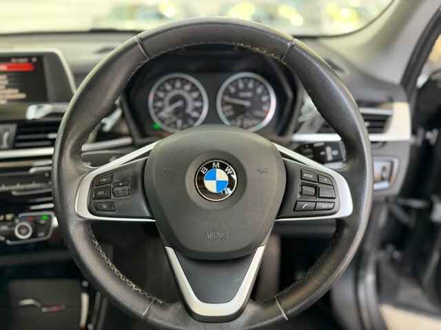 BMW X1 Xdrive20d Xline White #42