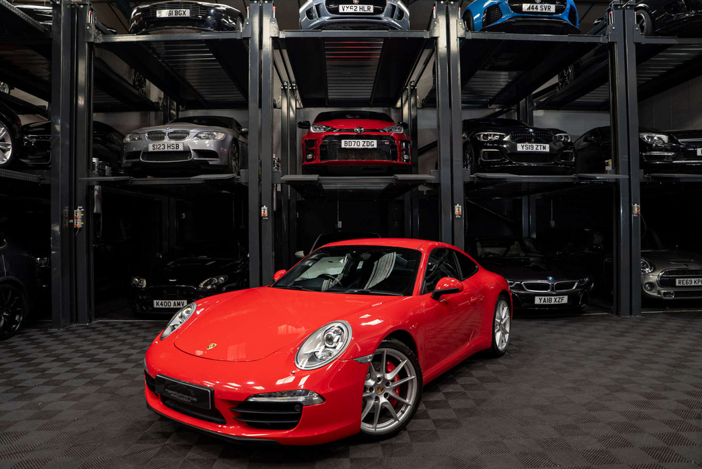 Porsche 911 Carrera S