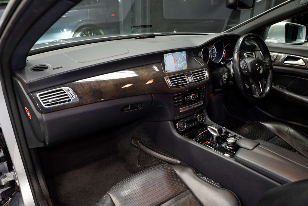 Mercedes-Benz CLS Cls63 Amg  #4