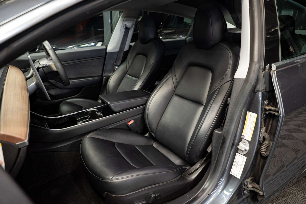Tesla Model 3 Standard Range LD69TXA #3