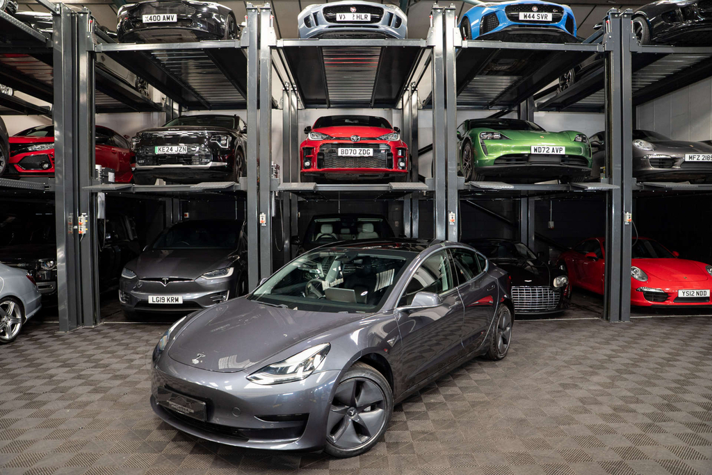 Tesla Model 3 Standard Range LD69TXA