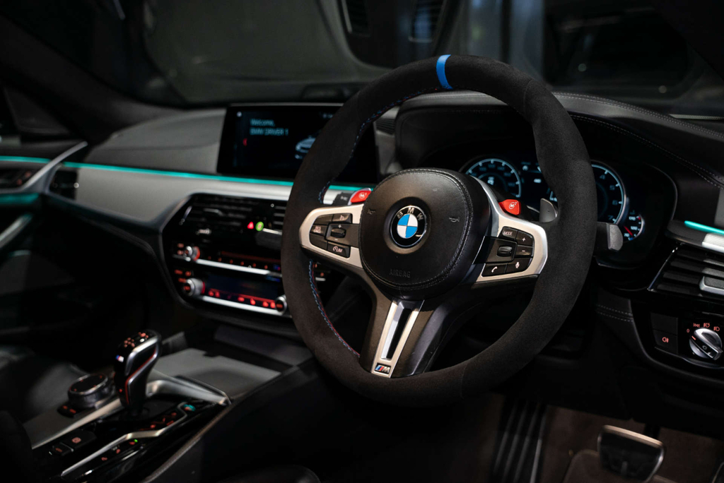 BMW M5 V8 Blue #10