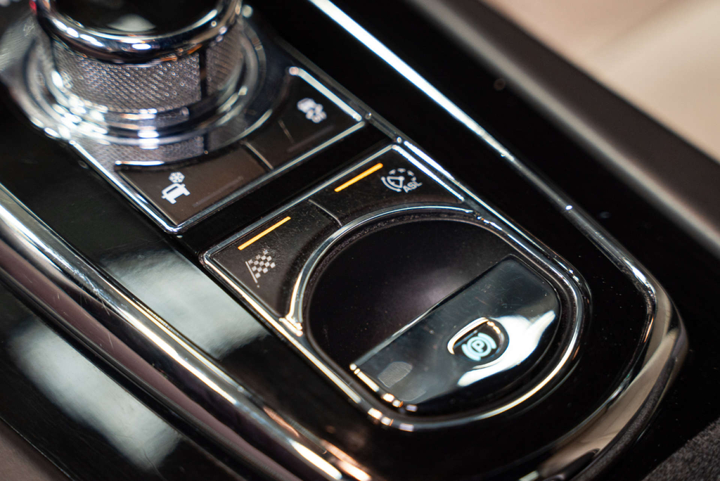 Jaguar XK 5L Null Black #25