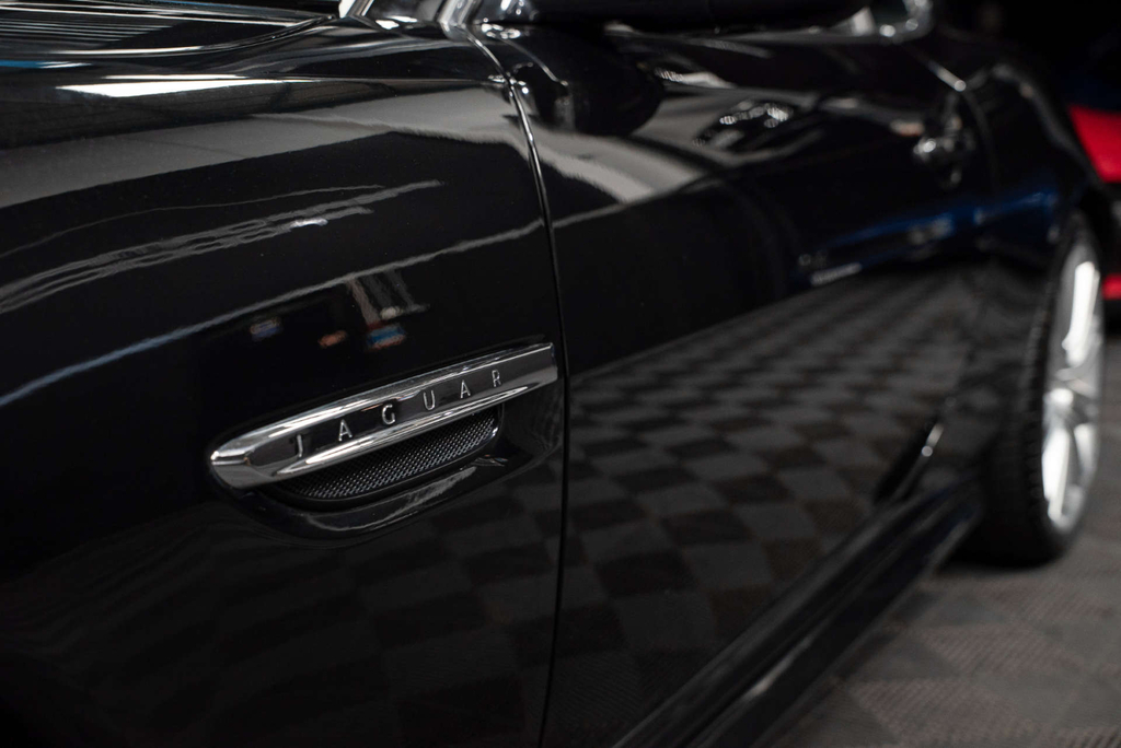Jaguar XK 5L Null Black #31