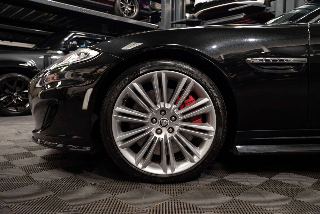 Jaguar XK 5L Null Black #29