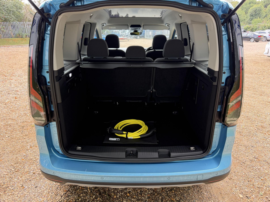 Ford Tourneo Connect Active 1.5 Ecoboost Phev 150Ps Blue #6
