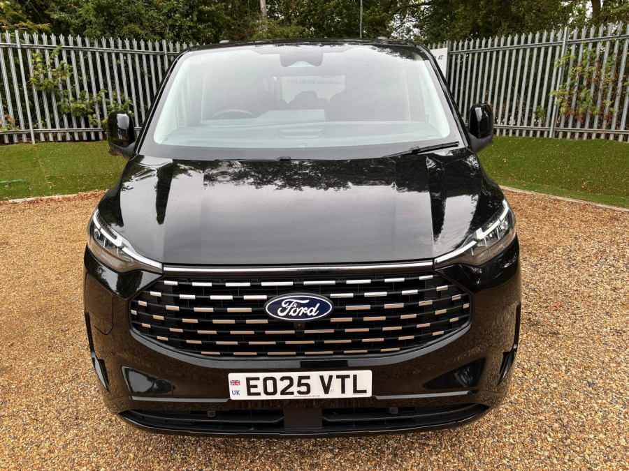 Ford Tourneo Custom Titanium Phev Black #2