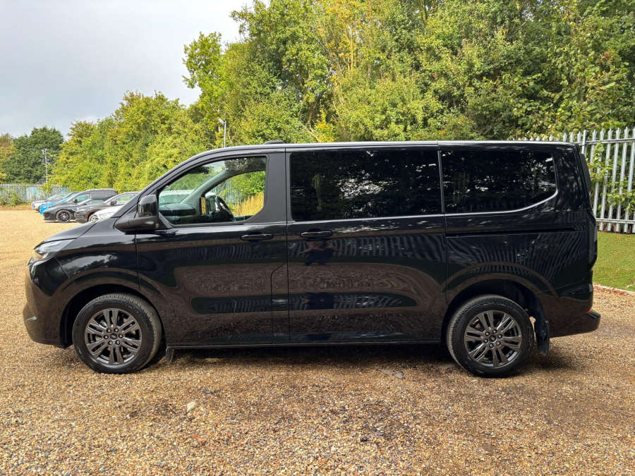 Ford Tourneo Custom Titanium Phev Black #4