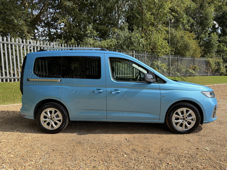 Ford Tourneo Connect Titanium 1.5 Blue #3