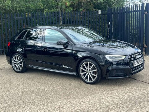 Audi A3 1.5 A3 Sportback KF68SSX Black #3