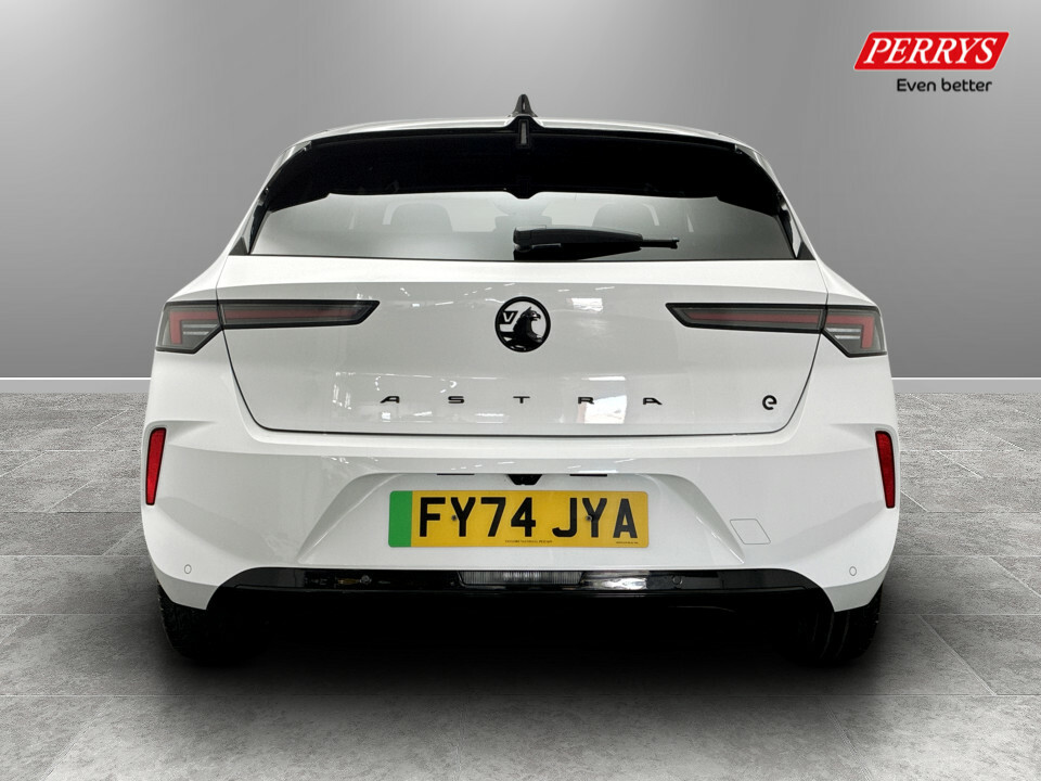 Vauxhall Astra 115Kw Ultimate 54Kwh White #6
