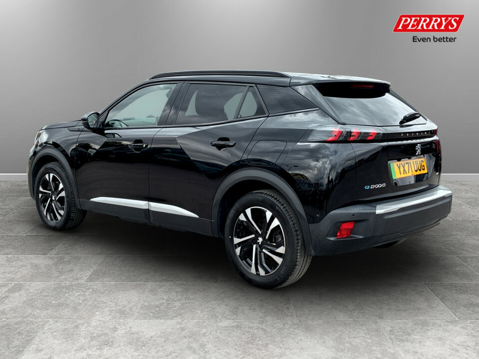 Peugeot e-2008 100Kw Gt 50Kwh Black #5