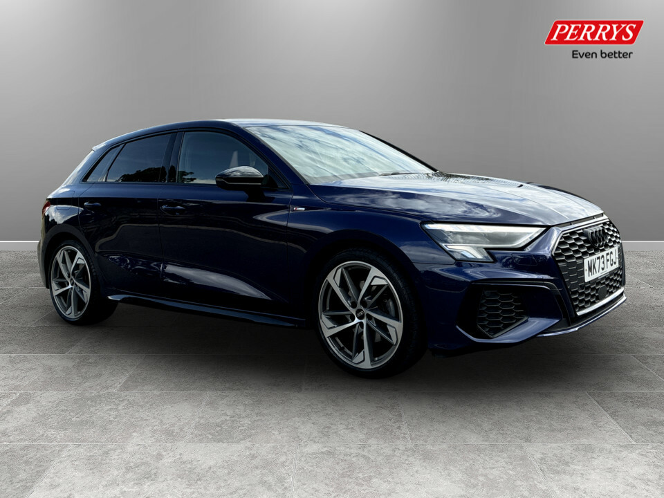 Audi A3 35 Tfsi Black Edition S Tronic MK73FGJ Blue