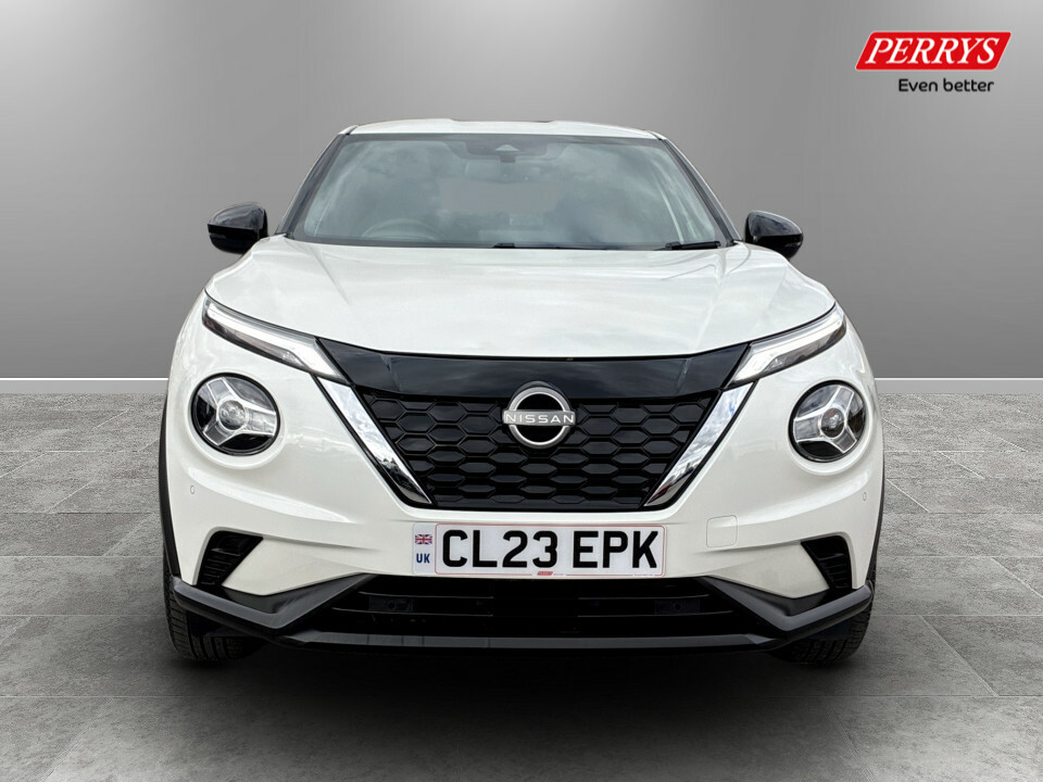 Nissan Juke 1.6 Hybrid N-connecta White #2