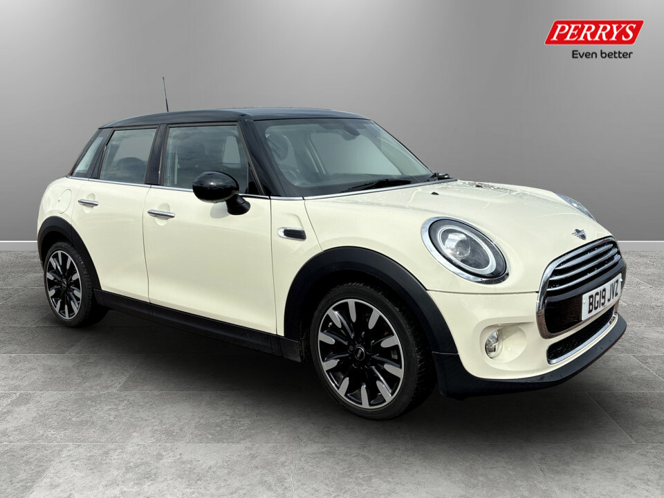 Mini Hatch 1.5 Cooper Exclusive II White