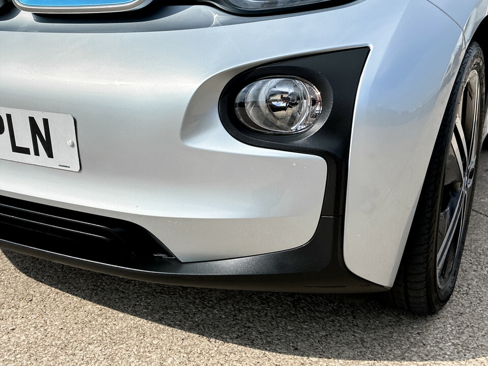 BMW i3 Hatchback Plug-in Black #26