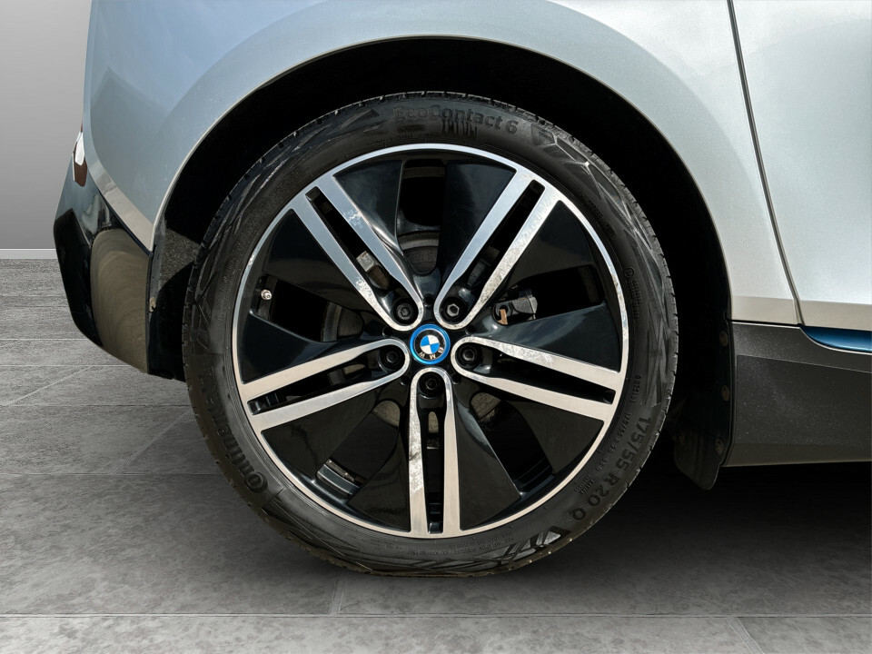BMW i3 Hatchback Plug-in Black #9