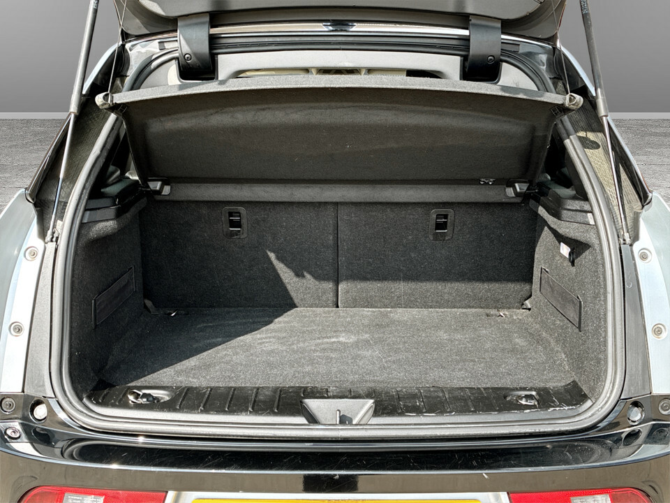 BMW i3 Hatchback Plug-in Black #12
