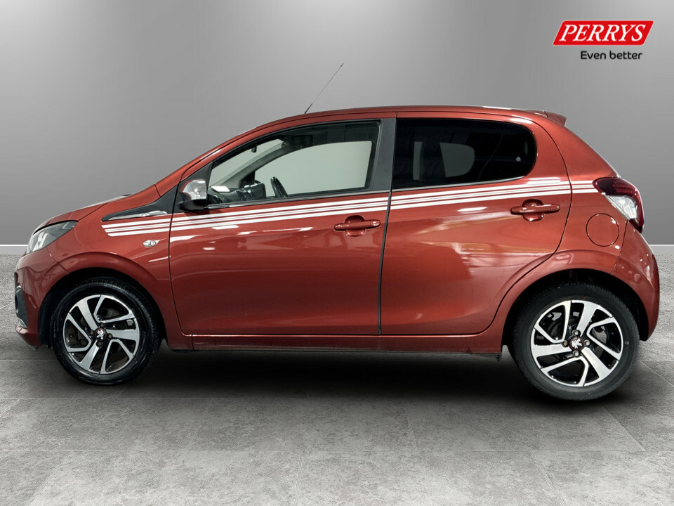 Peugeot 108 1.0 72 Collection Red #4