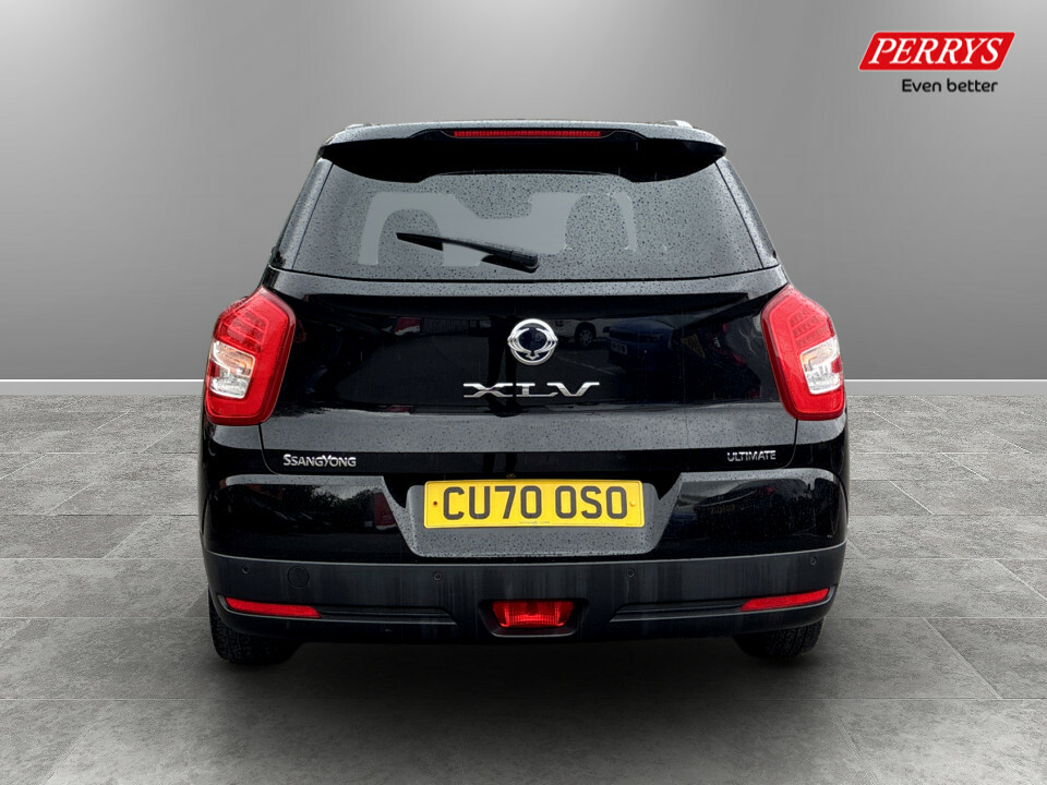 SsangYong Tivoli 1.6 Ultimate Black #6