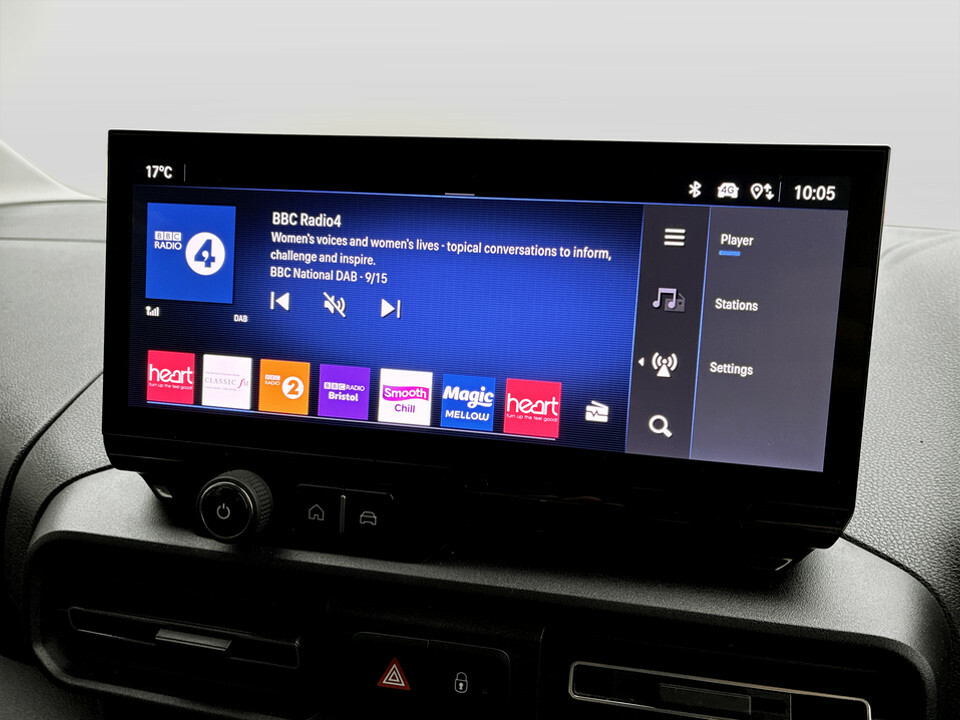 Vauxhall Combo-e Life Design XL Black #21