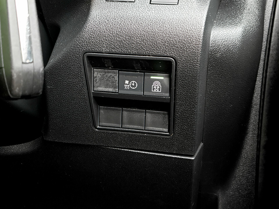 Vauxhall Combo-e Life Design XL Black #34