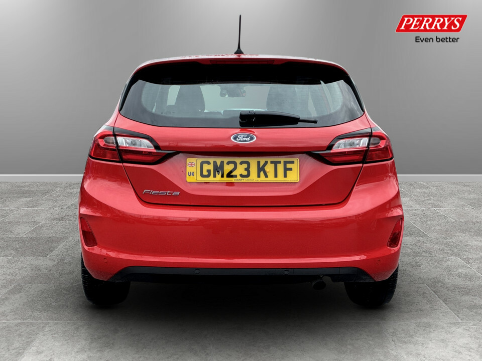 Ford Fiesta 1.1 Trend Red #6