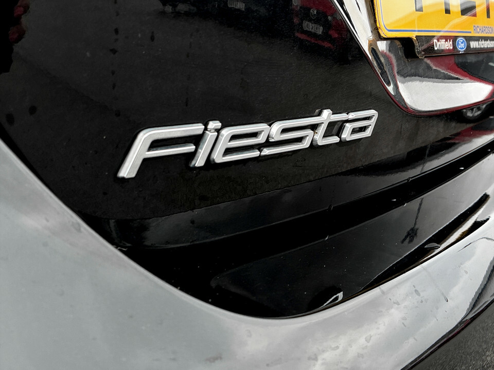 Ford Fiesta Active X Grey #26