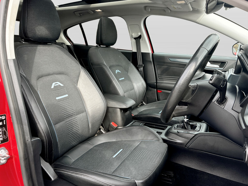 Ford Focus Active X Edition Silver #24
