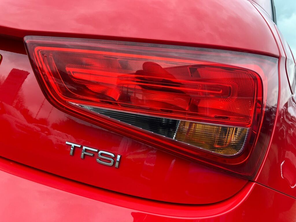 Audi A1 1.6 Tdi Sport Black #37