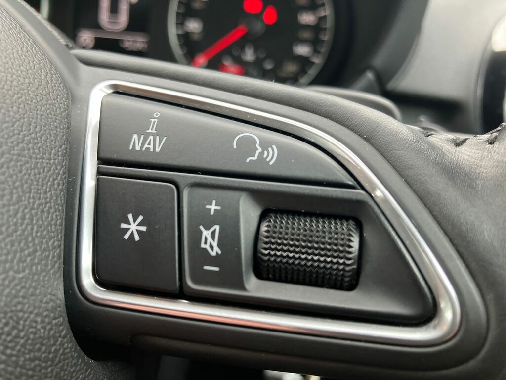 Audi A1 1.6 Tdi Sport Black #23