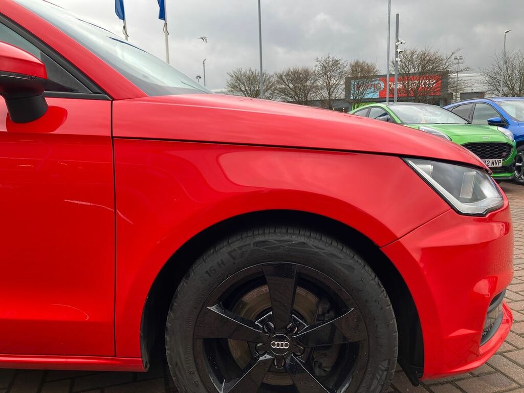 Audi A1 1.6 Tdi Sport Black #35