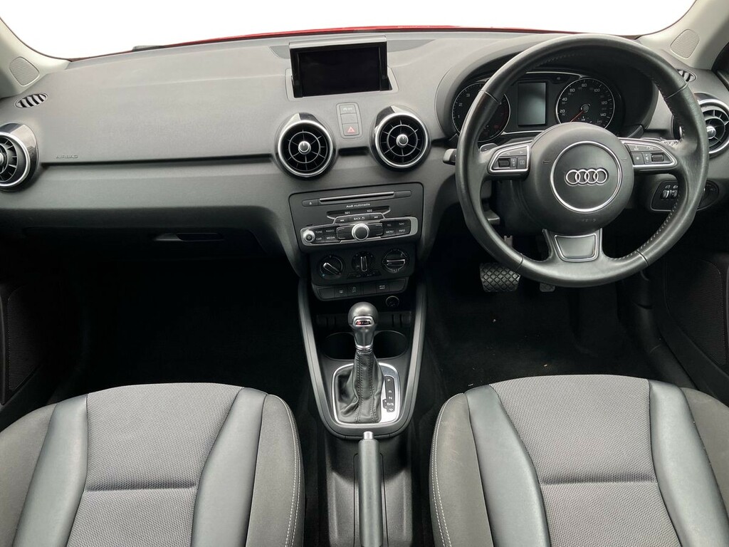 Audi A1 1.6 Tdi Sport Black #9