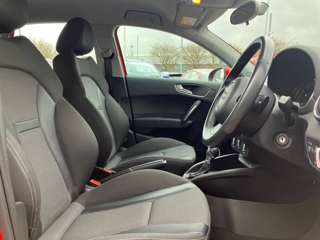 Audi A1 1.6 Tdi Sport Black #33