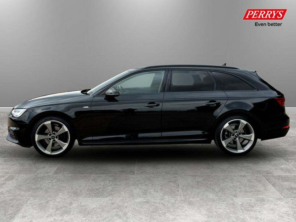 Audi A4 2.0T Fsi Black Edition S Tronic Black #4