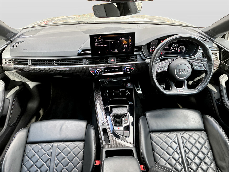 Audi A5 Hatchback Black #15