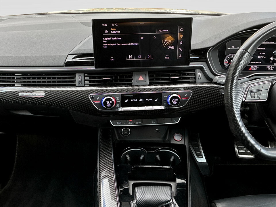 Audi A5 Hatchback Black #19